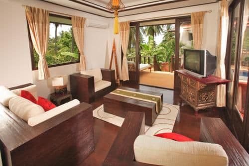 Three-Bedroom Villa with Private Pool (8 Adults) and Free Round Trip Airport Transfer