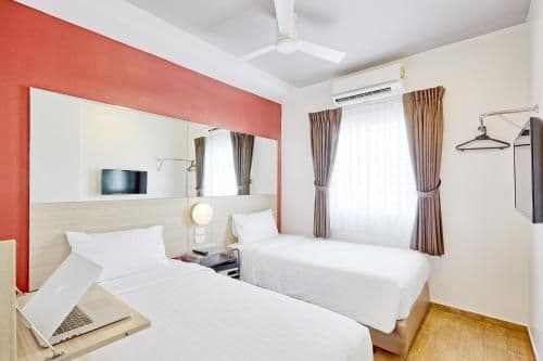 Standard Twin Room
