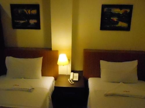 โรงแรมลอดจ์ 61 (Lodge 61 Hotel)4