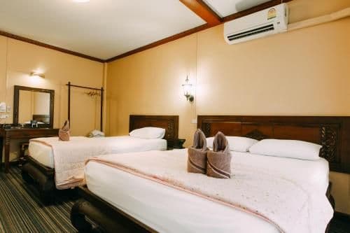 Triple Room