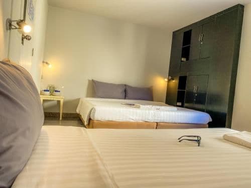 Quadruple Room with Shared Bathroom