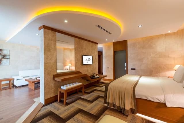 SUITE GRAND