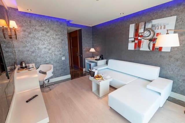 SUITE GRAND DELUXE