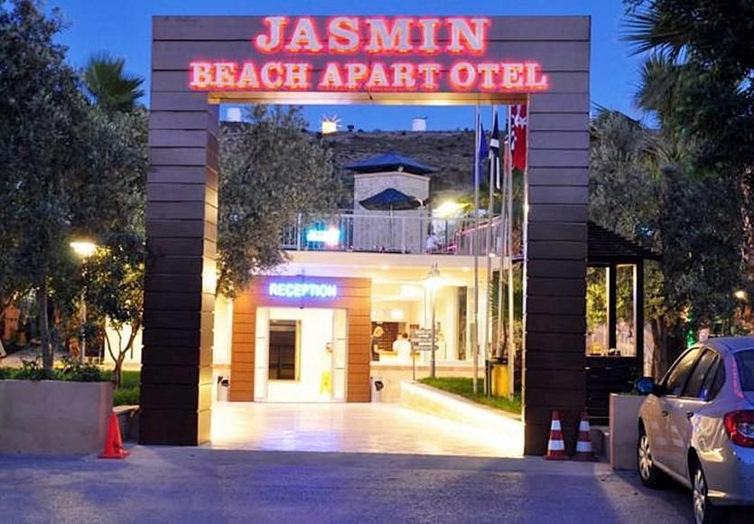 Jasmin Beach Hotel3