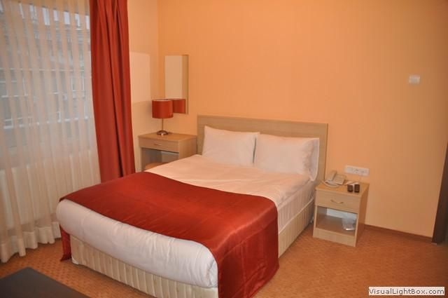 Nif Hotel2