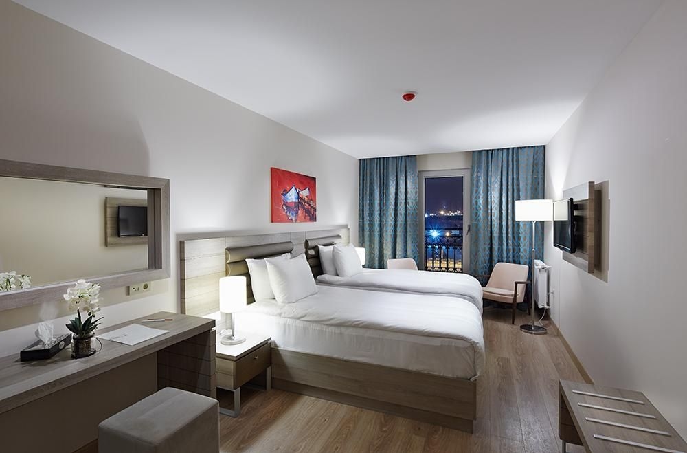 Rox Hotel3