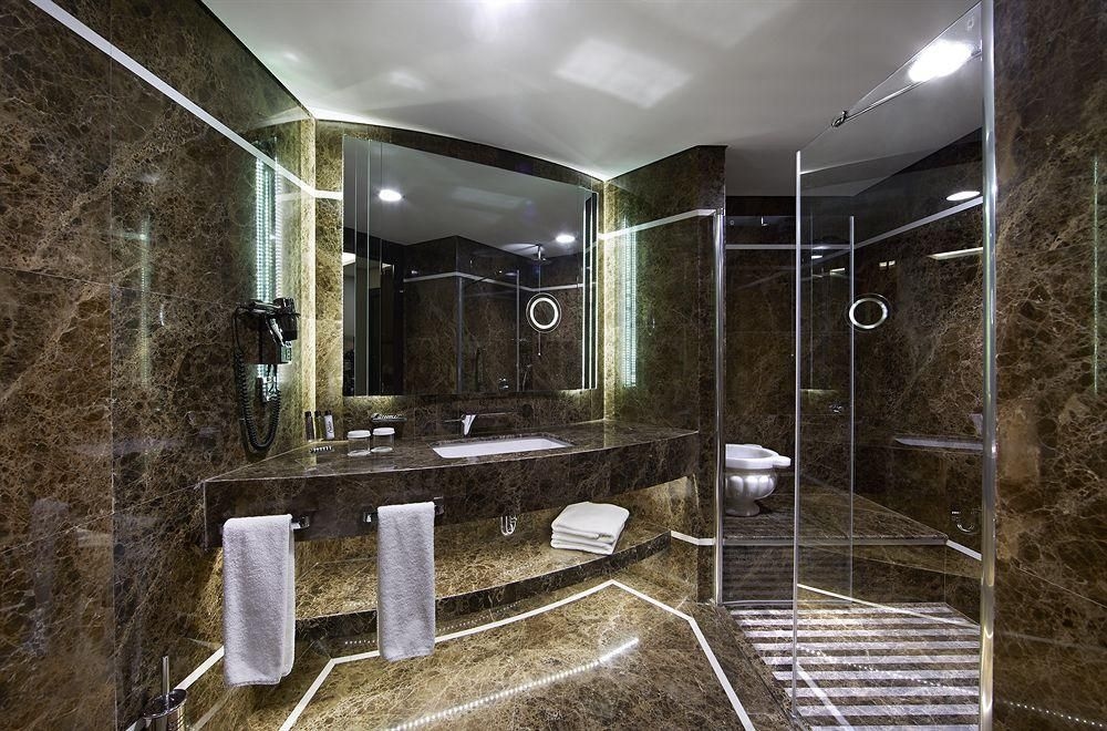 Biz Cevahir Hotel Istanbul2