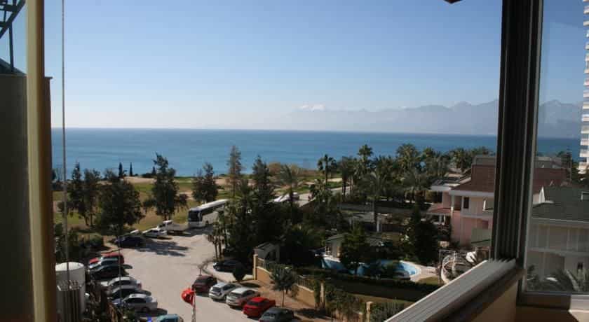Prima Hotel