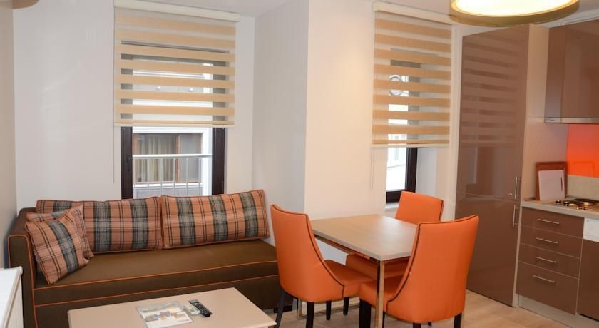 Collage Cihangir 552