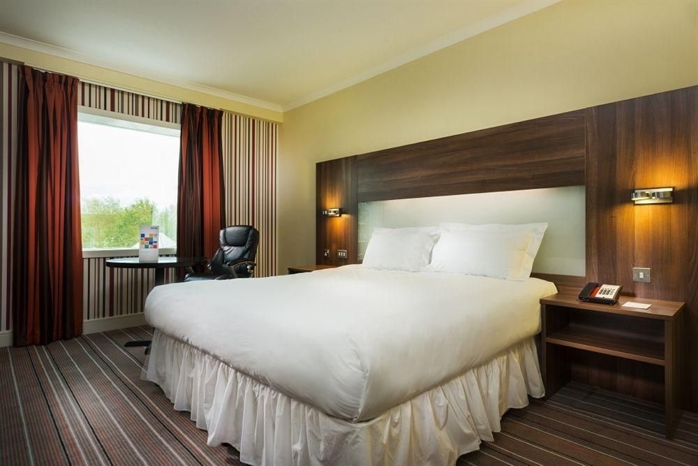 Park Inn by Radisson St Helens0