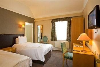 Bell Hotel2