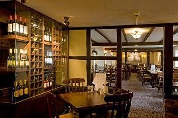 Bell Hotel3