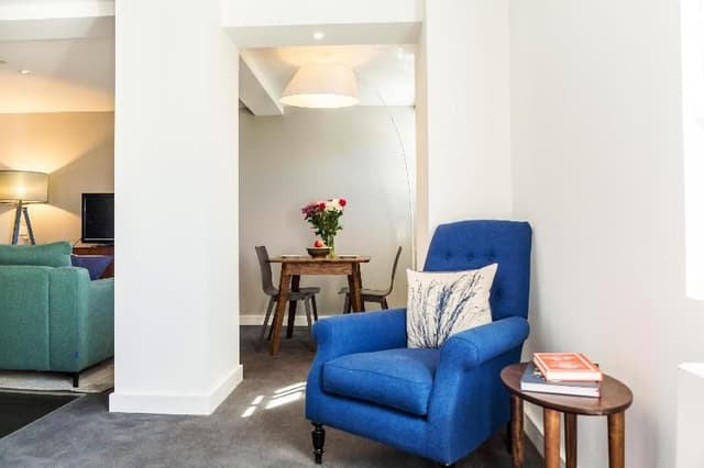 APARTMENT ONE BEDROOM