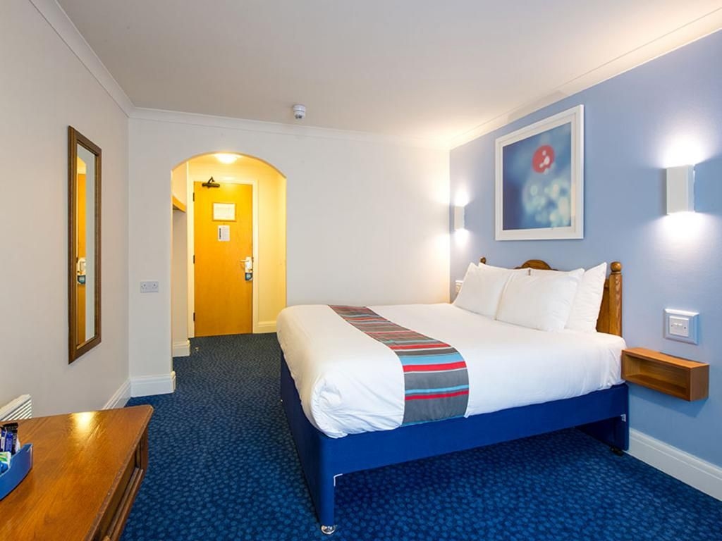 Travelodge Newcastle Airport3