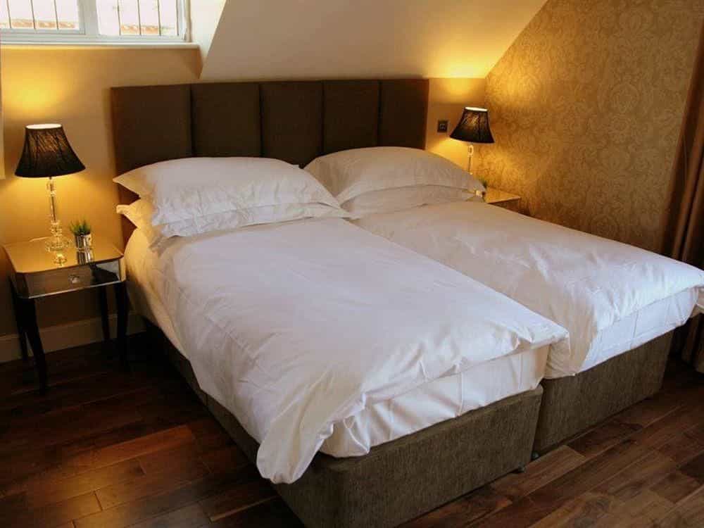 The Pillar Hotel London The Pillar Hotel London