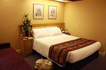 Hallmark Hotel Derby Midland0