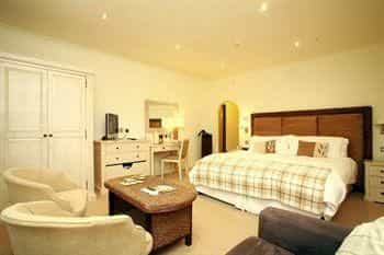 Legacy Hampshire Hotel