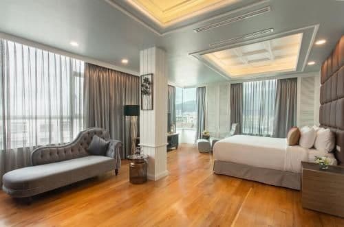 Executive Suite