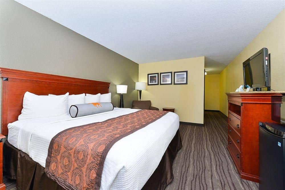 Holiday Inn Express Louisville-nw Holiday Inn Express Louisville-nw