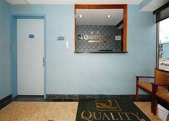 Quality Inn Floral Park3