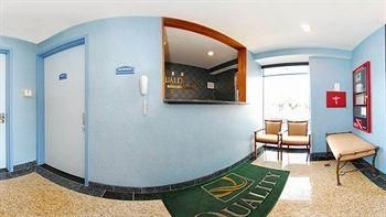 Quality Inn Floral Park2