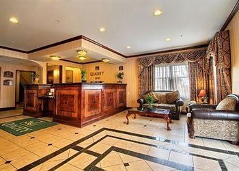 อีโคโนลอดจ์ เกลนส์ฟอลส์/เลคจอร์จ (Econo Lodge Glens Falls / Lake George)3