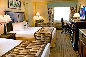 Baymont Inn and Suites Waterloo Baymont Inn and Suites Waterloo