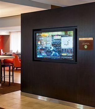 Courtyard by Marriott Stoughton1