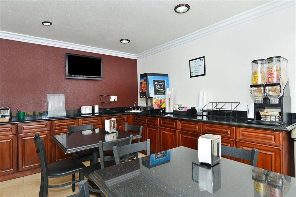 Americas Best Value Inn - Adelanto/Victorville4