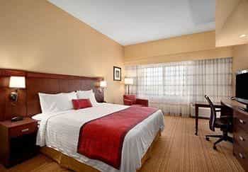 Courtyard by Marriott West Orange