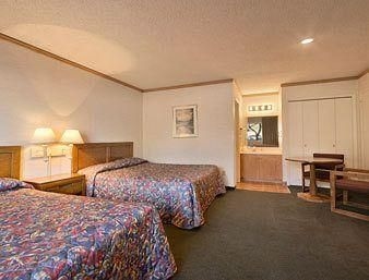 Super 8 Motel - Canoga Park4