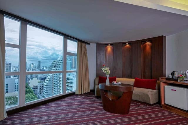 Superior Suite Sky Wing