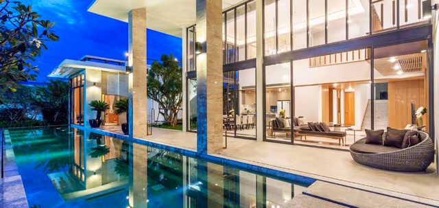 FIVE BEDROOM LUXURY POOL VILLA