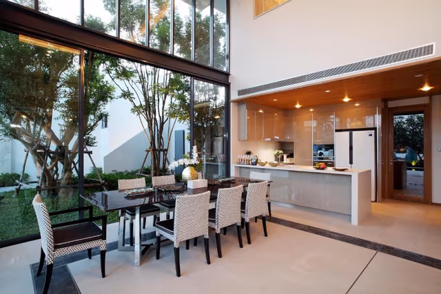 FIVE BEDROOM LUXURY POOL VILLA