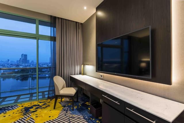 Grand Deluxe River View King