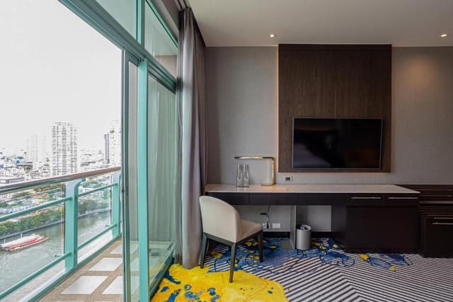 Grand Deluxe River View King