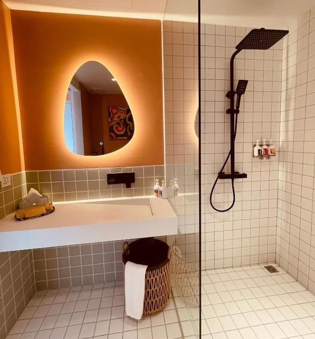 Shade of Orange