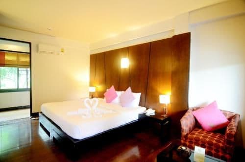 Deluxe Double or Twin Room