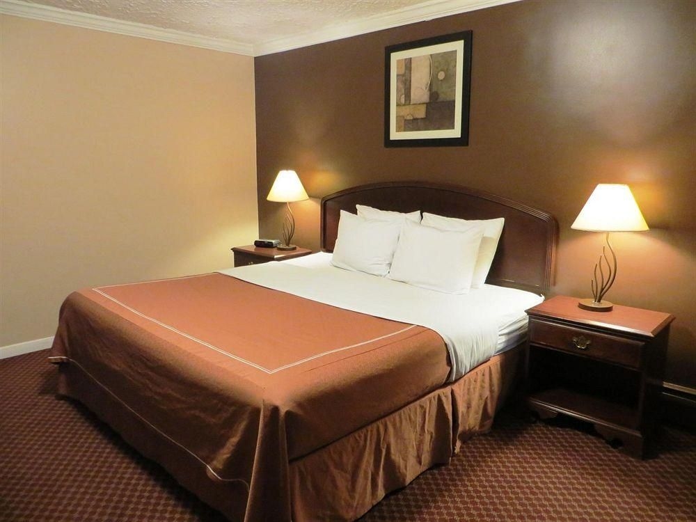 Americas Best Value Inn & Suites - Clarence/Buffalo East2