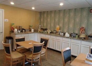 QUALITY INN ST. HELENA - BEAUFORT SOUTH3
