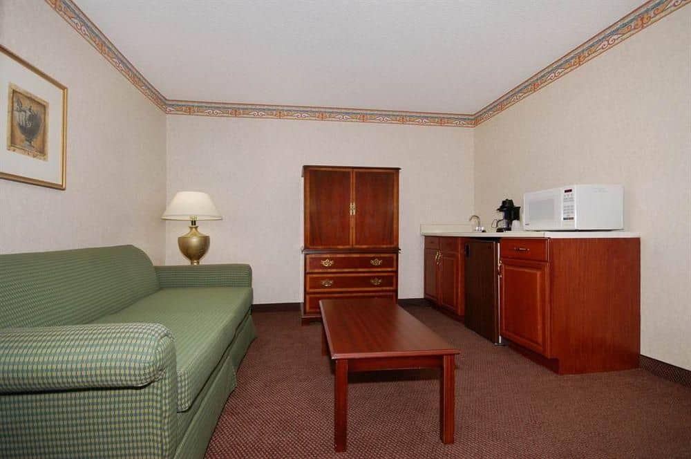 Comfort Inn and Suites Newark Comfort Inn and Suites Newark