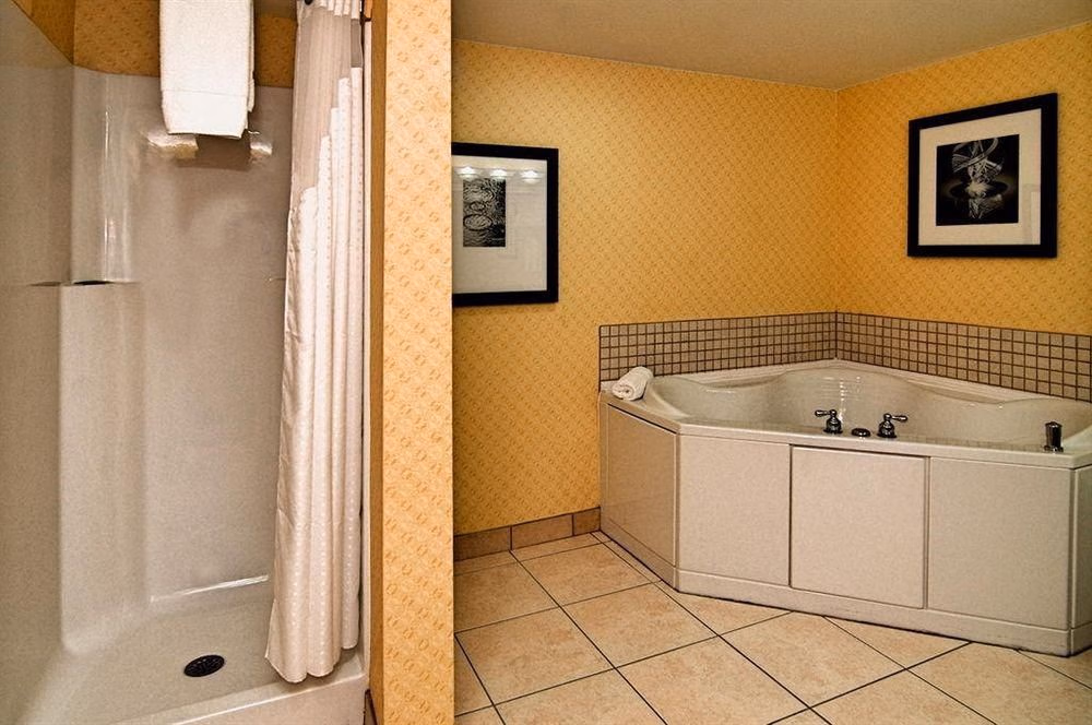 Comfort Suites Roanoke Rapids4