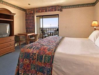 Travelodge Ocean Front2