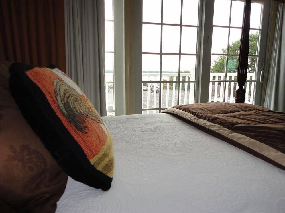 INN AT MYSTIC INN AT MYSTIC