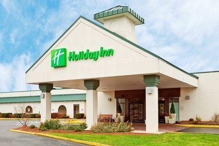 Holiday Inn North Haven3