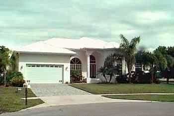 Vacation Pool Homes- Marco Island