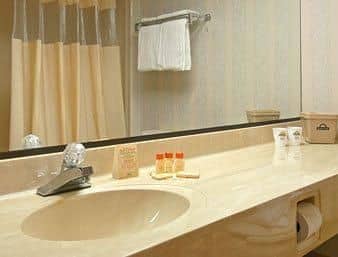 DAYS INN & SUITES FROSTBURG DAYS INN & SUITES FROSTBURG