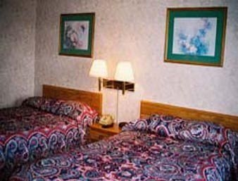 Knights Inn Richmond IN2