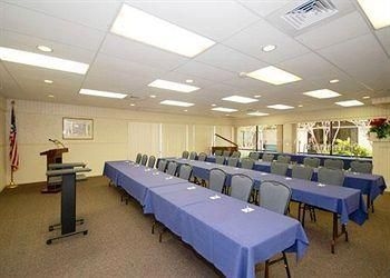Rodeway Inn Kingsville2