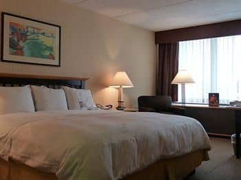 Radisson Hotel Milwaukee West Radisson Hotel Milwaukee West